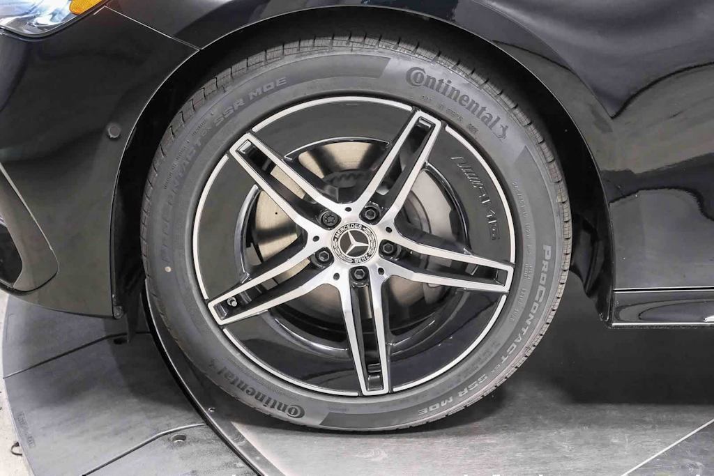 Thumbnail: 2026 Mercedes-Benz E-Class - 22