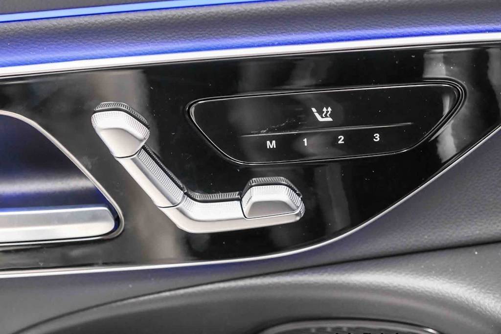 Thumbnail: 2026 Mercedes-Benz E-Class - 30
