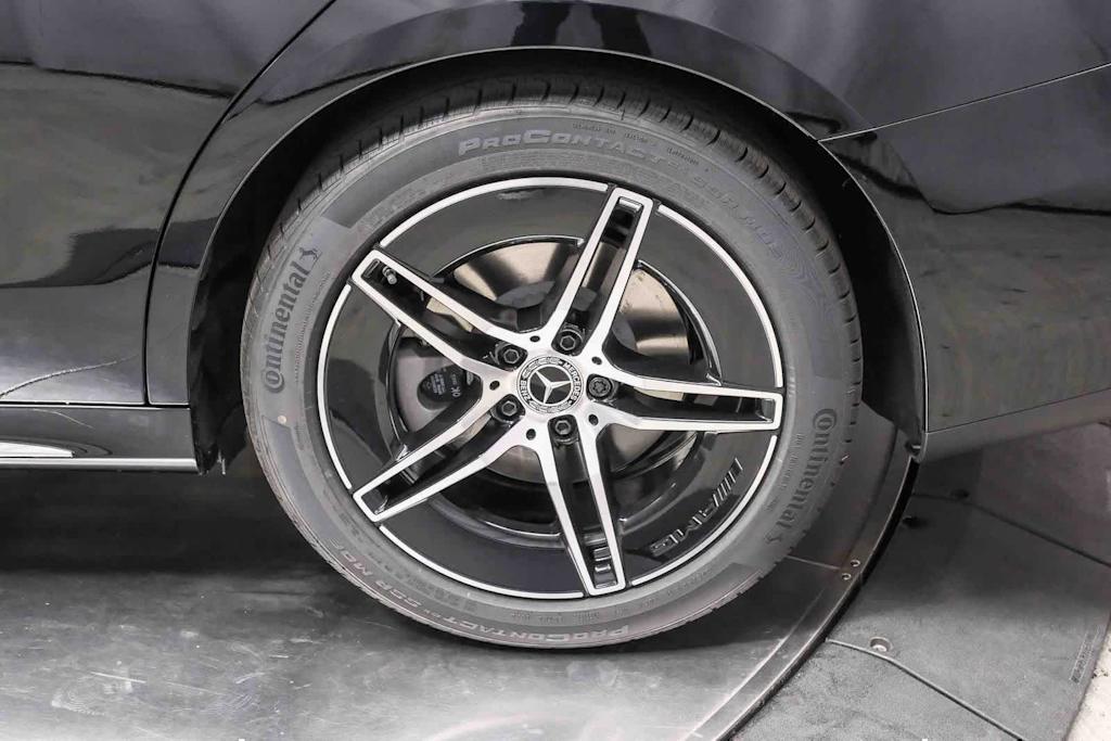 Thumbnail: 2026 Mercedes-Benz E-Class - 8