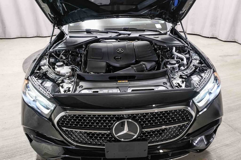Thumbnail: 2026 Mercedes-Benz E-Class - 9