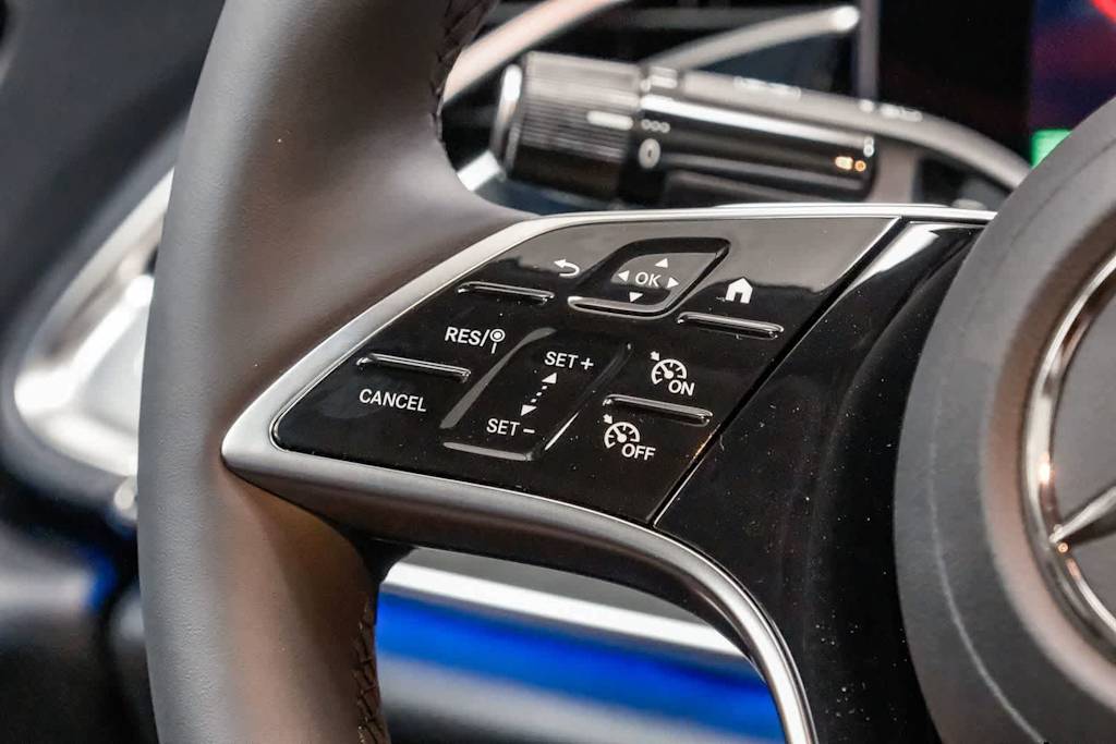 Thumbnail: 2026 Mercedes-Benz E-Class - 25