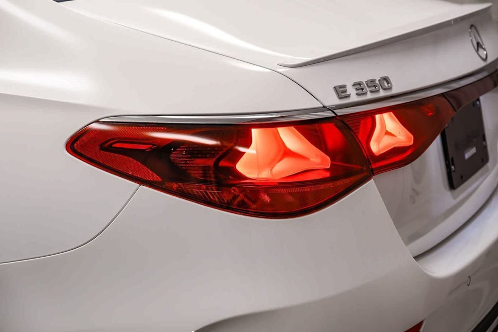 Thumbnail: 2026 Mercedes-Benz E-Class - 19