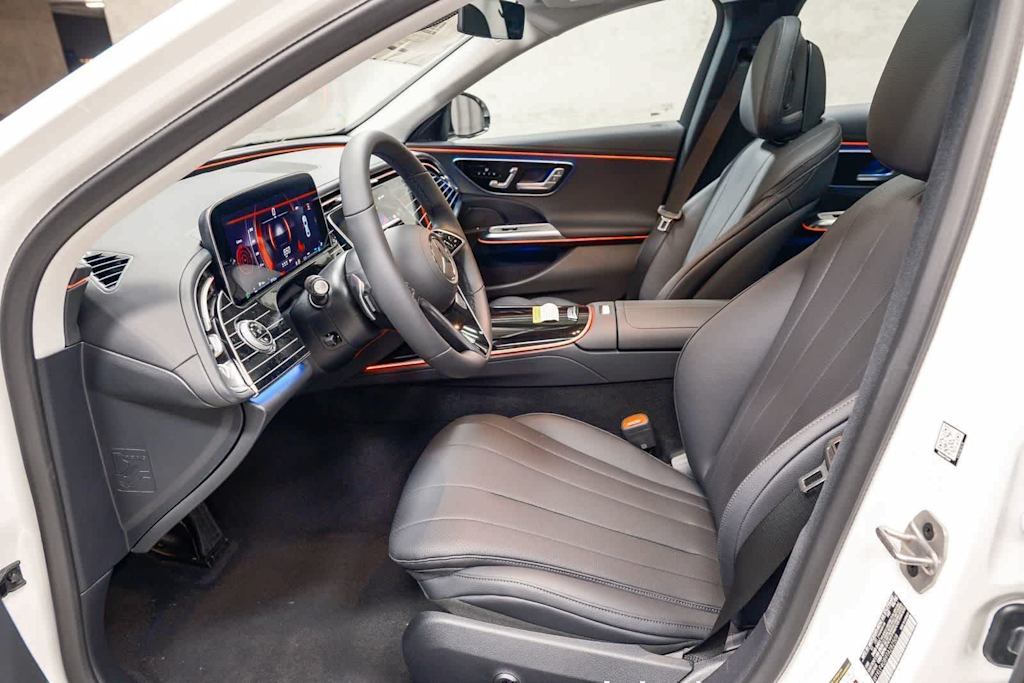 Thumbnail: 2026 Mercedes-Benz E-Class - 11