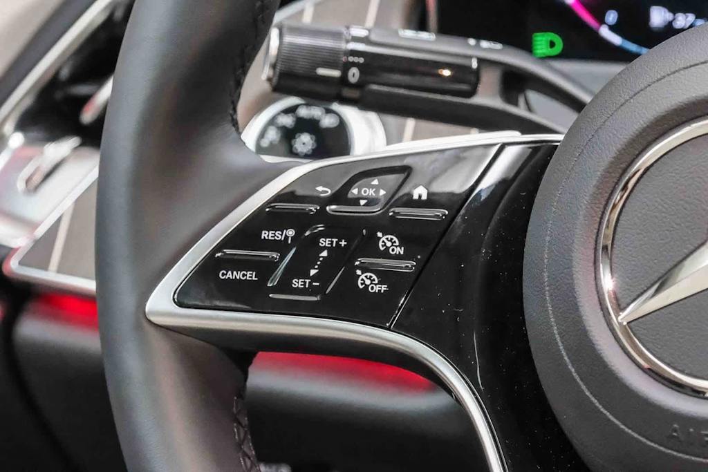 Thumbnail: 2026 Mercedes-Benz E-Class - 25