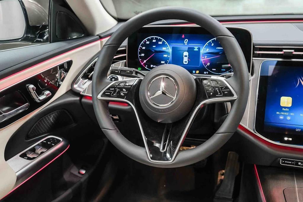 Thumbnail: 2026 Mercedes-Benz E-Class - 10