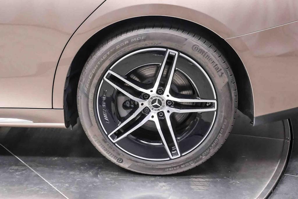 Thumbnail: 2026 Mercedes-Benz E-Class - 8