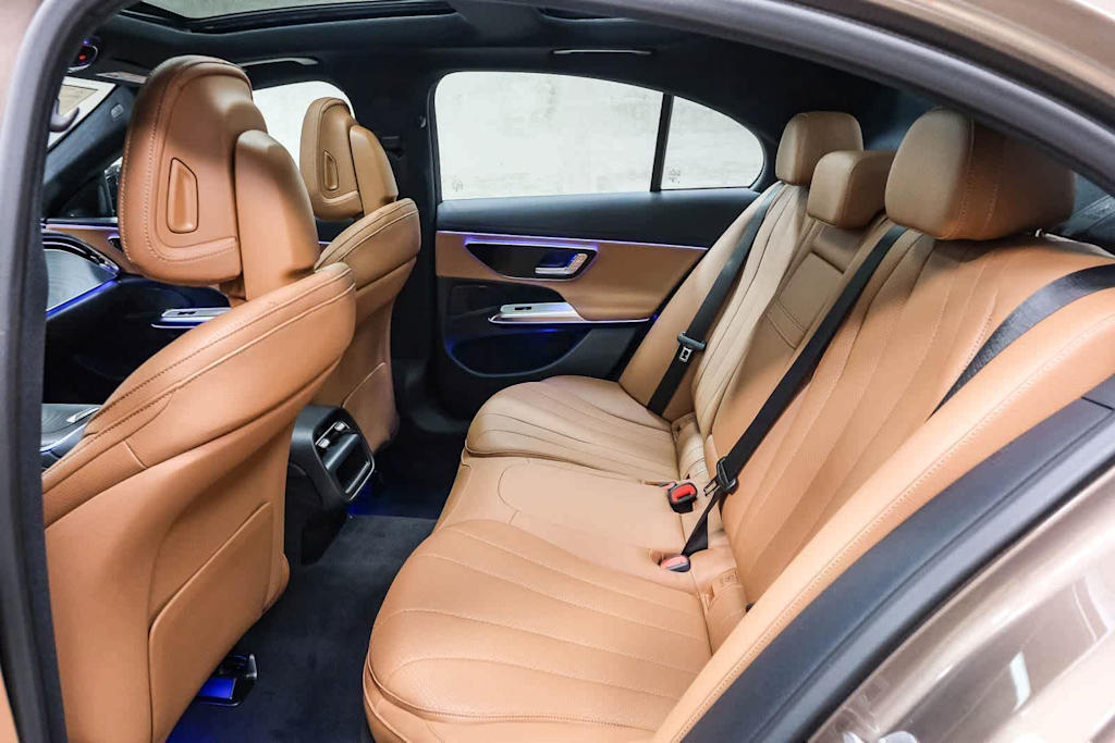 Thumbnail: 2026 Mercedes-Benz E-Class - 12