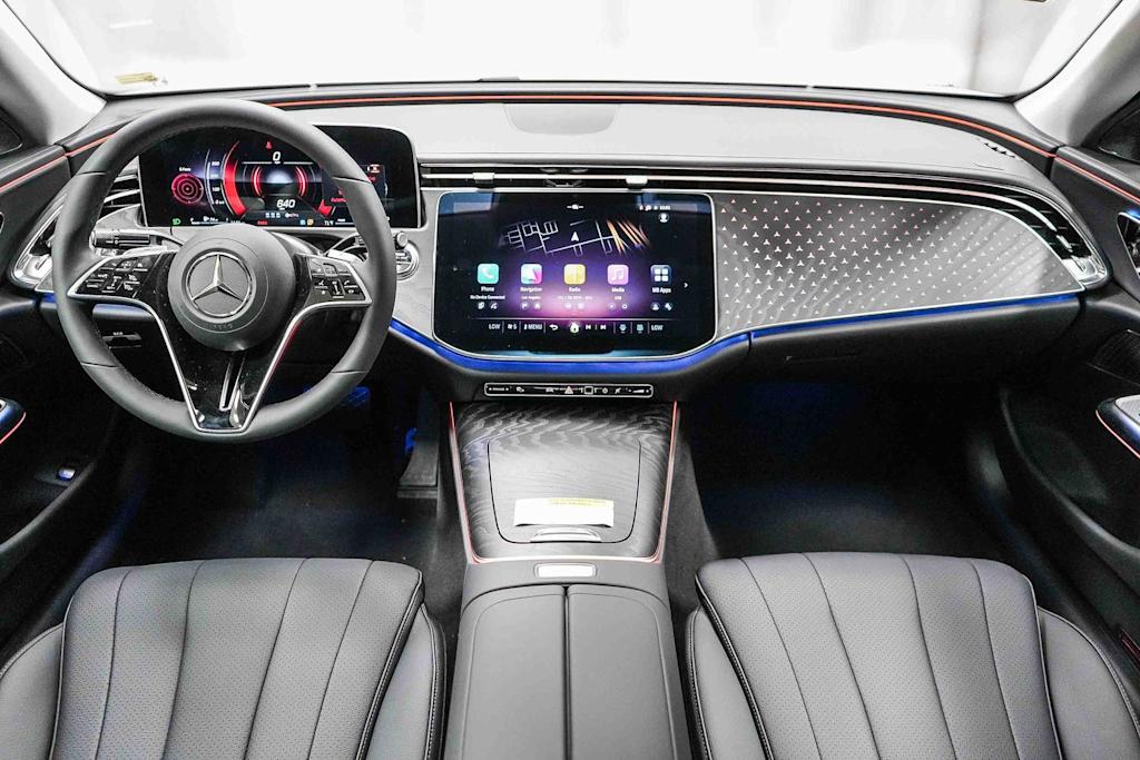 Thumbnail: 2026 Mercedes-Benz E-Class - 2