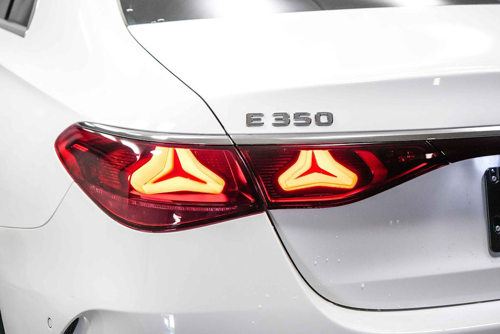 Thumbnail: 2026 Mercedes-Benz E-Class - 19