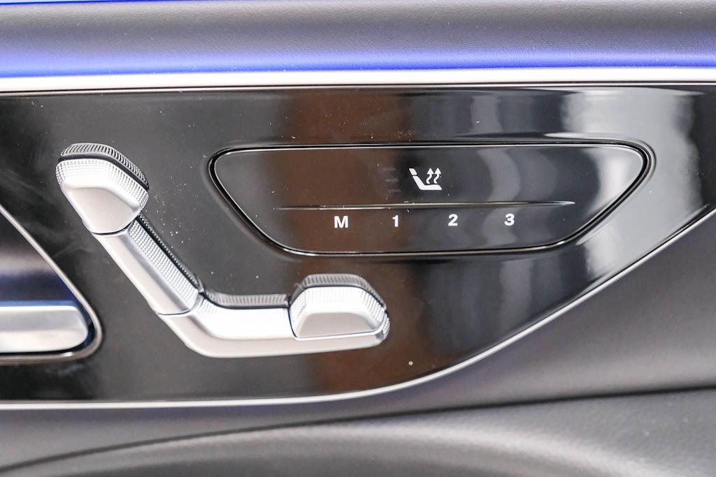 Thumbnail: 2026 Mercedes-Benz E-Class - 30