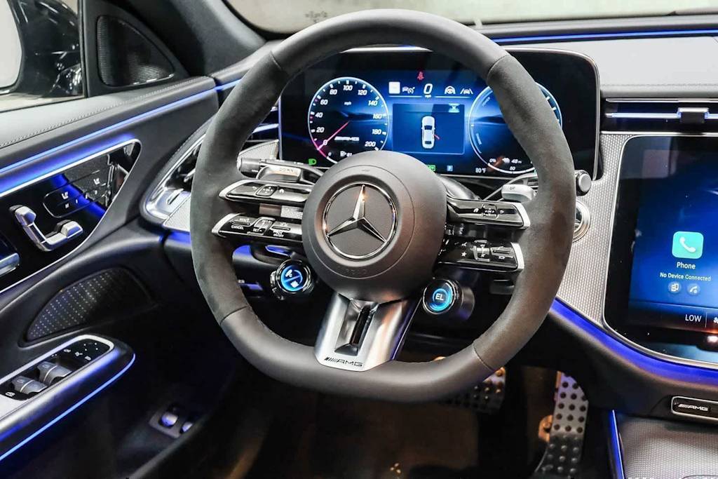Thumbnail: 2026 Mercedes-Benz E-Class - 10