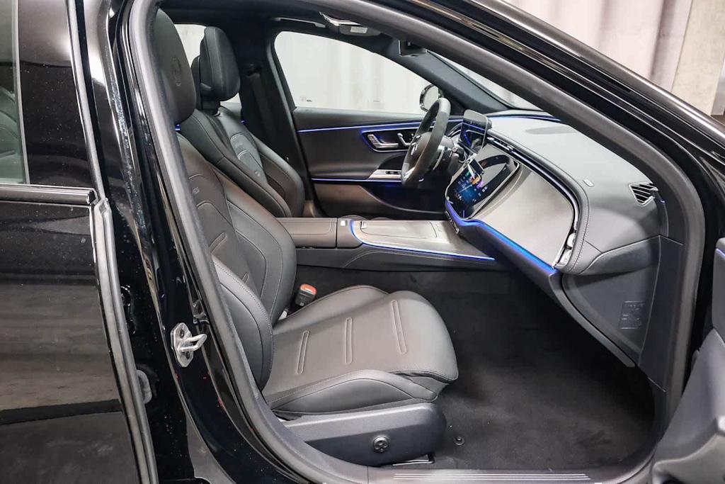 Thumbnail: 2026 Mercedes-Benz E-Class - 11