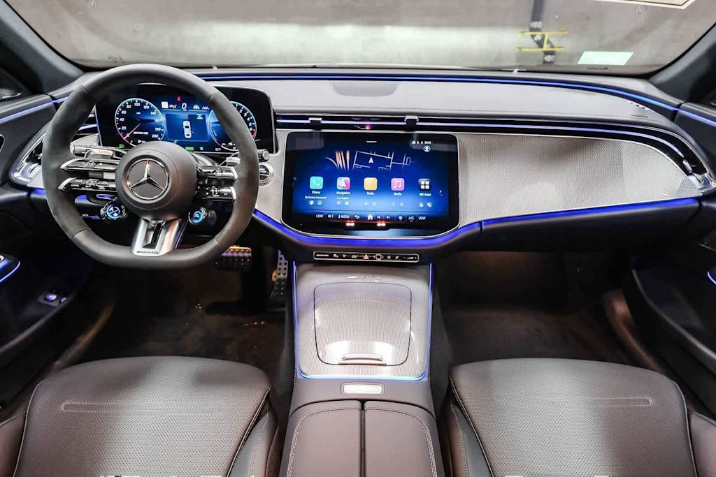 Thumbnail: 2026 Mercedes-Benz E-Class - 2