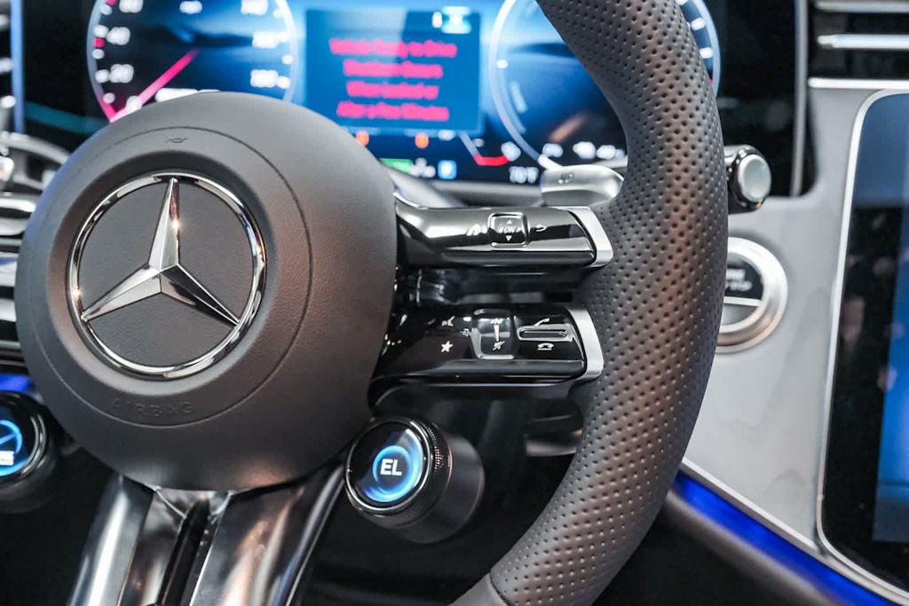 Thumbnail: 2027 Mercedes-Benz E-Class - 23