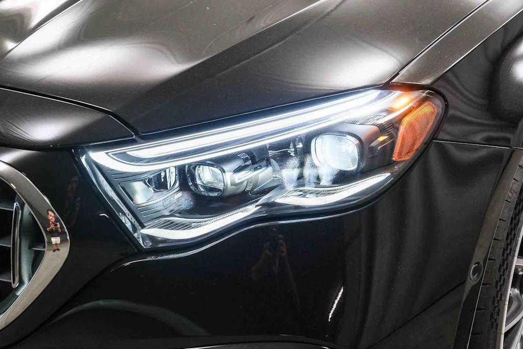 Thumbnail: 2026 Mercedes-Benz E-Class - 20
