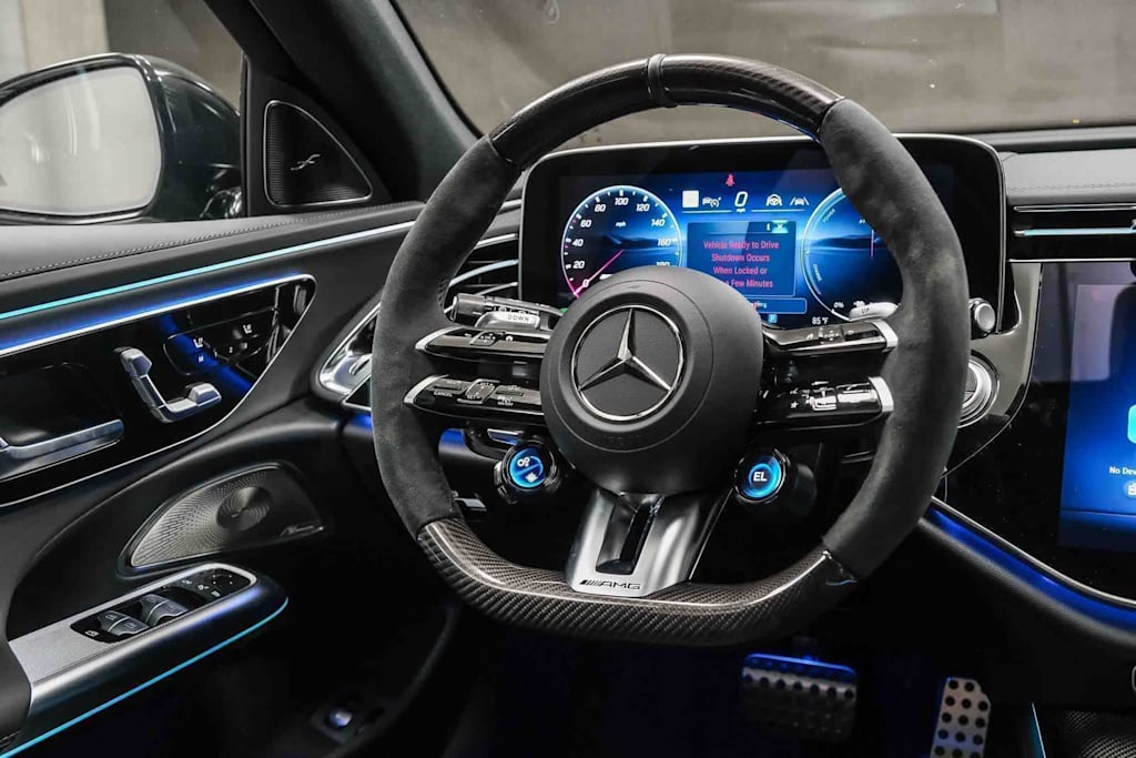 Thumbnail: 2026 Mercedes-Benz E-Class - 9