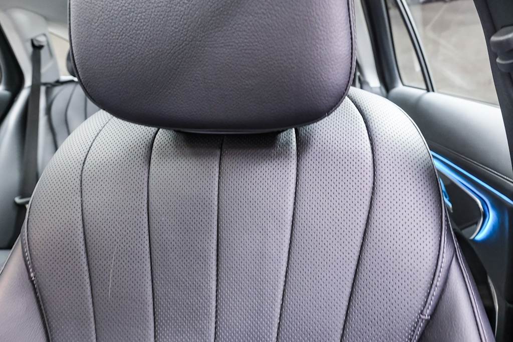 Thumbnail: 2025 Mercedes-Benz E-Class - 21