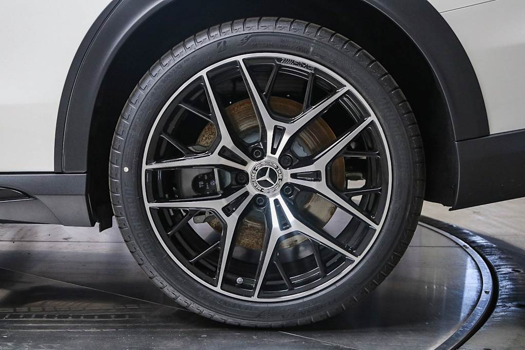 Thumbnail: 2025 Mercedes-Benz E-Class - 7