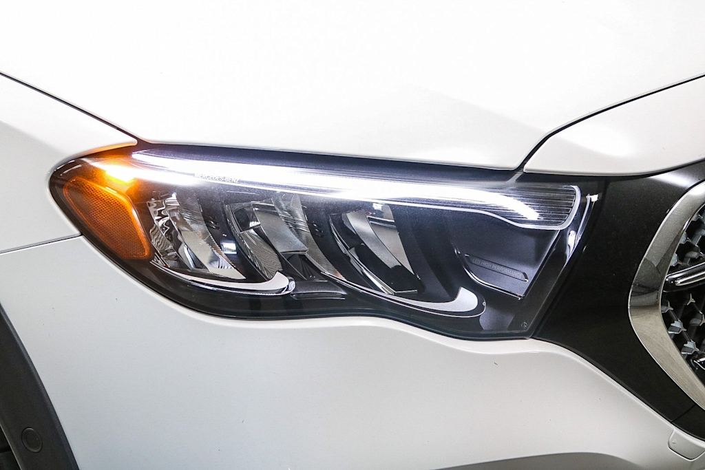 Thumbnail: 2025 Mercedes-Benz E-Class - 17