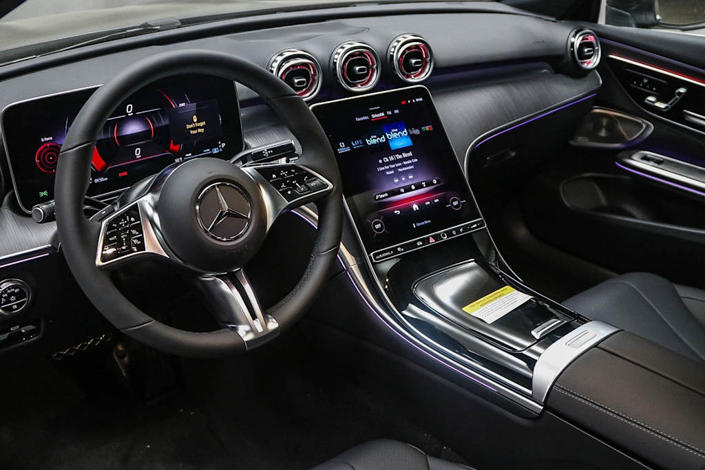 2025 Mercedes-Benz CLE 300 2