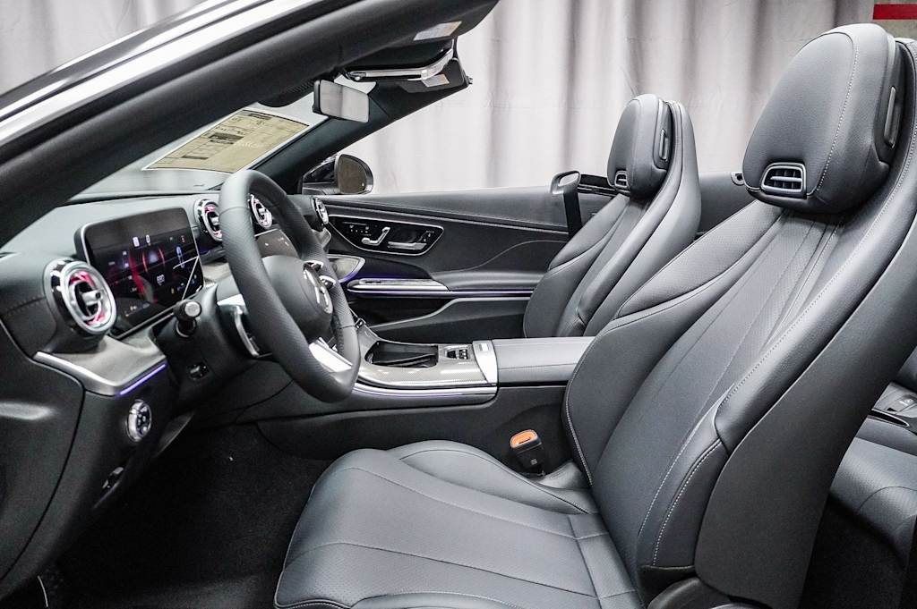 Thumbnail: 2025 Mercedes-Benz CLE - 9