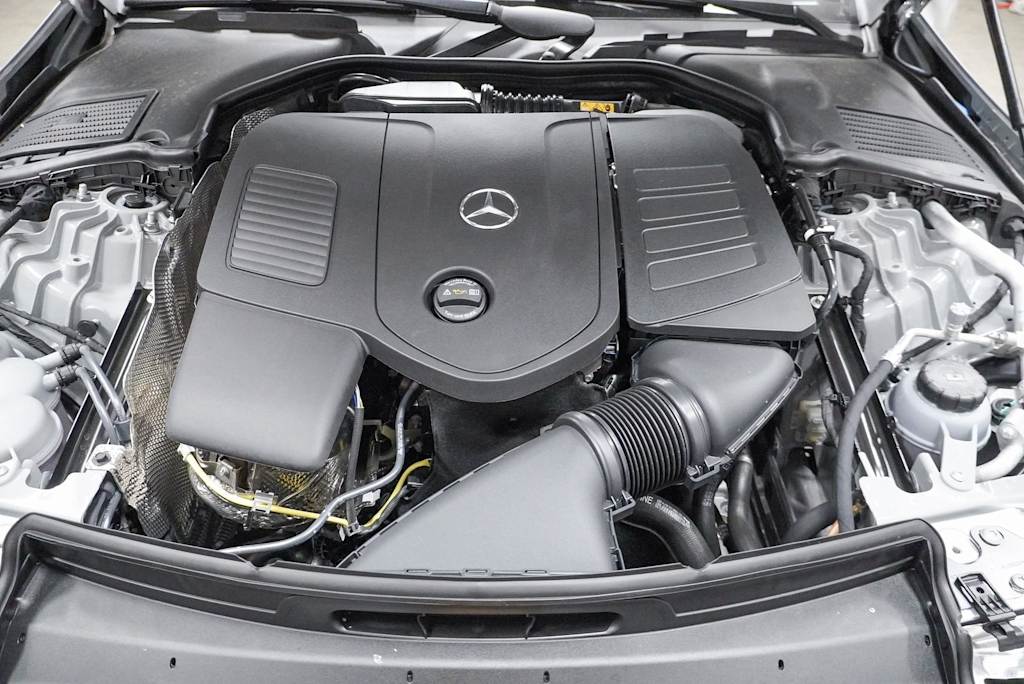 2025 Mercedes-Benz CLE 300 7