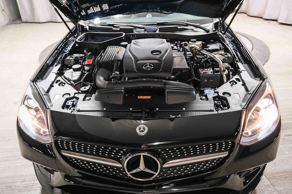 Thumbnail: 2020 Mercedes-Benz SLC - 9