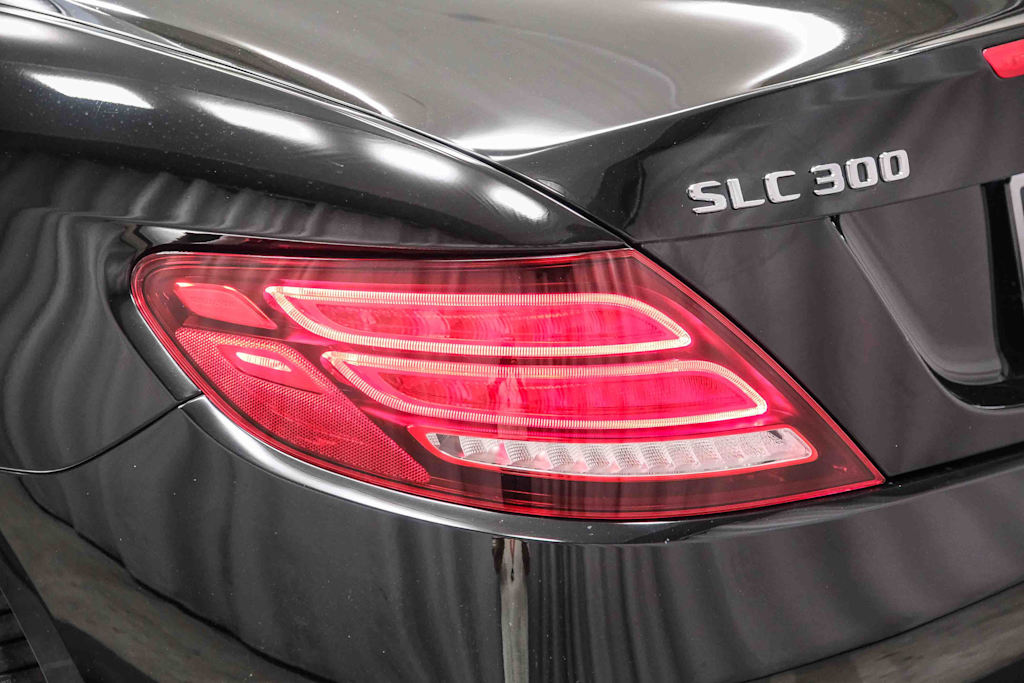 Thumbnail: 2020 Mercedes-Benz SLC - 18