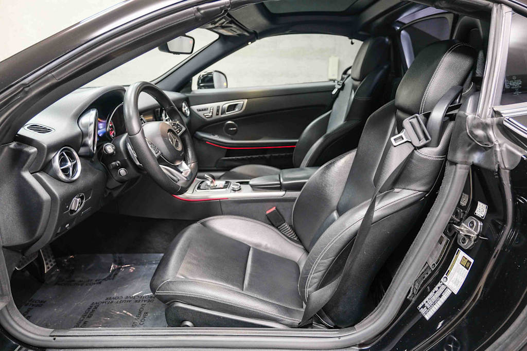 Thumbnail: 2020 Mercedes-Benz SLC - 11