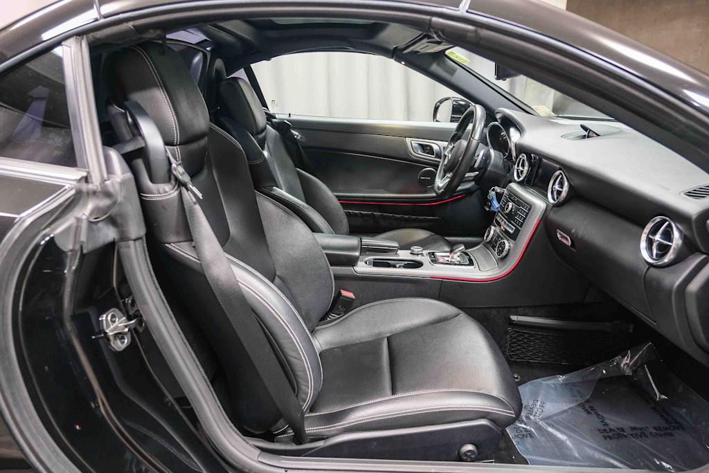 Thumbnail: 2020 Mercedes-Benz SLC - 10