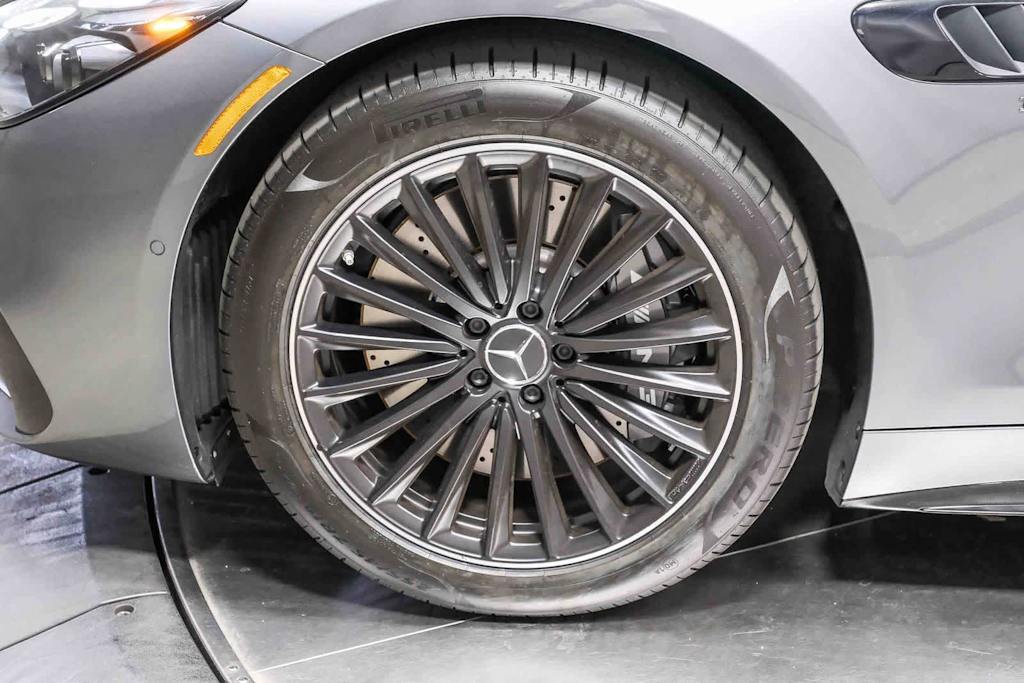 Thumbnail: 2025 Mercedes-Benz AMG GT - 18