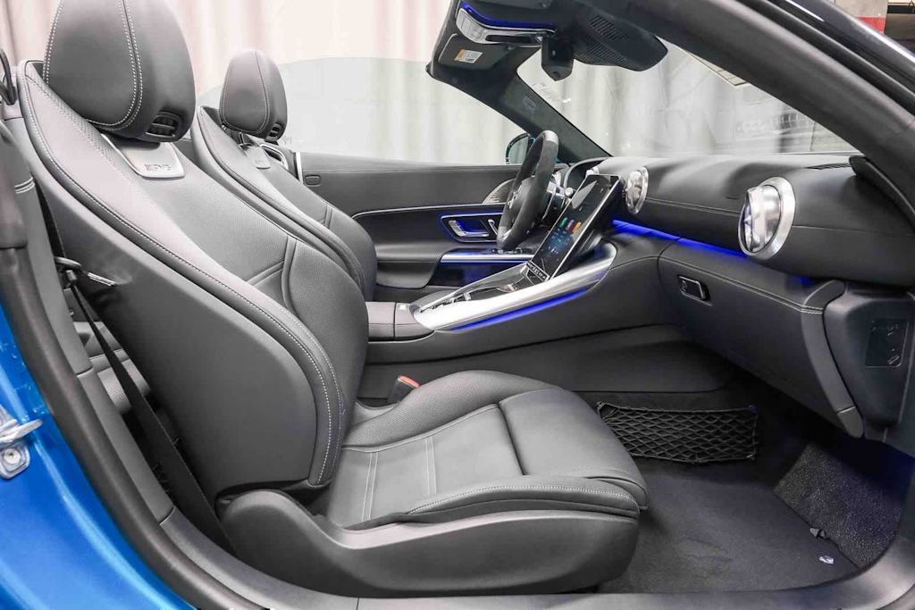 Thumbnail: 2026 Mercedes-Benz SL-Class - 7