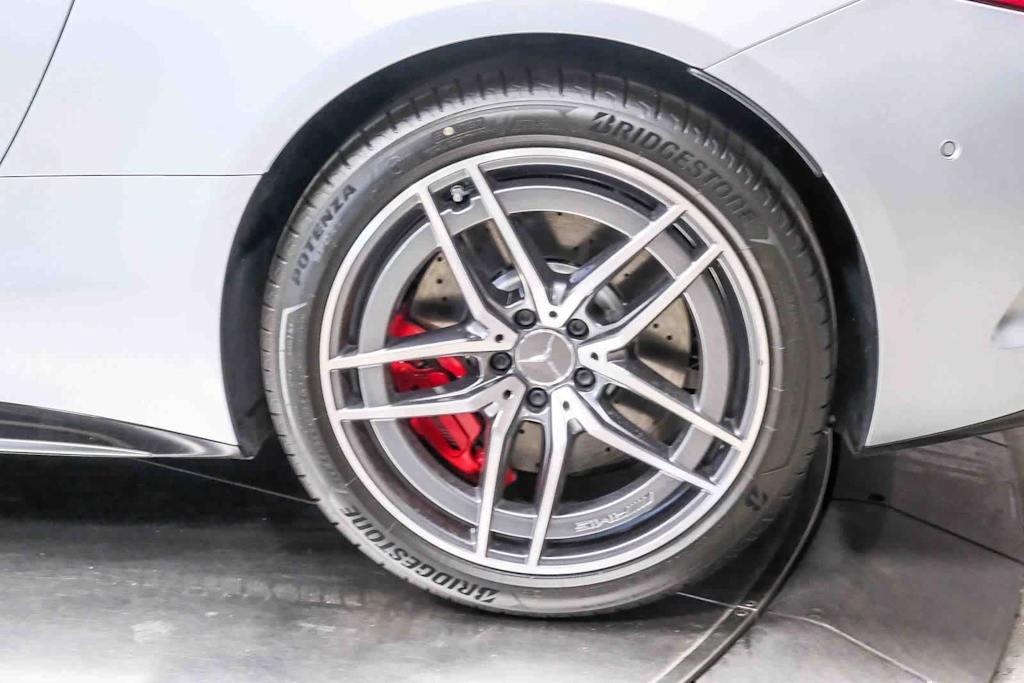 Thumbnail: 2025 Mercedes-Benz SL-Class - 6