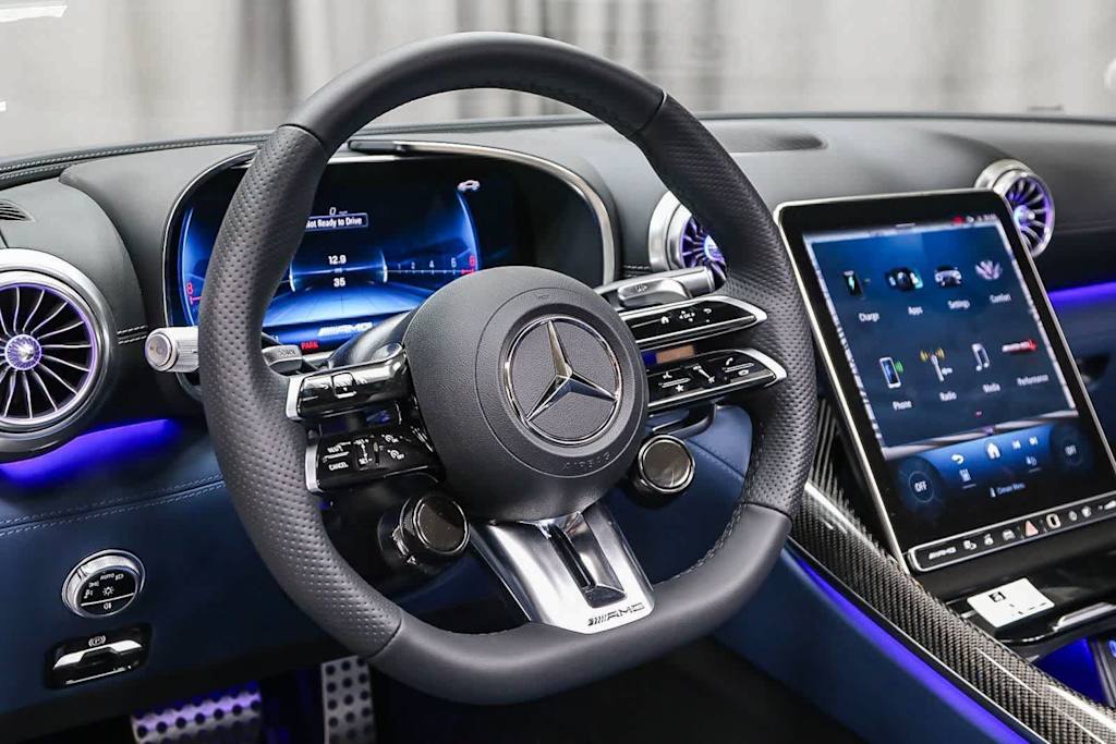 Thumbnail: 2024 Mercedes-Benz SL-Class - 11