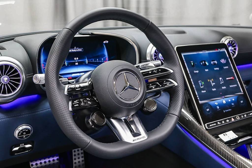 Thumbnail: 2024 Mercedes-Benz SL-Class - 11