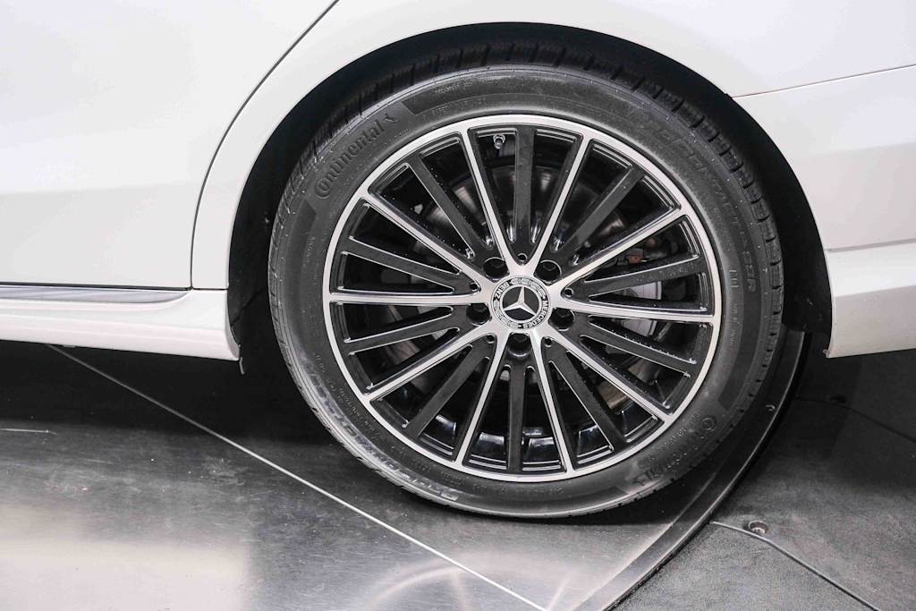 Thumbnail: 2021 Mercedes-Benz C-Class - 8