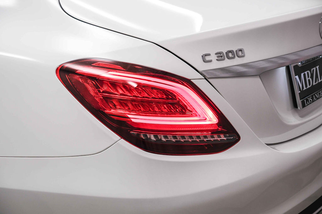 Thumbnail: 2021 Mercedes-Benz C-Class - 19