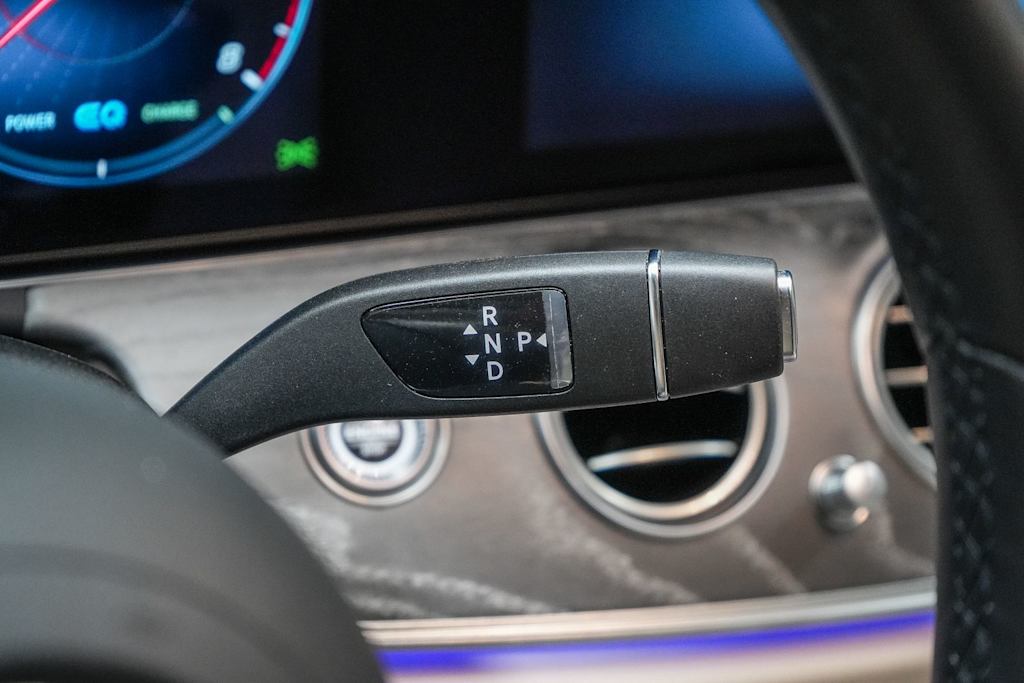 Thumbnail: 2022 Mercedes-Benz E-Class - 15