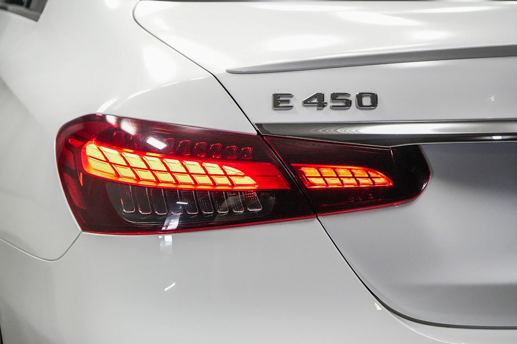 Thumbnail: 2022 Mercedes-Benz E-Class - 6