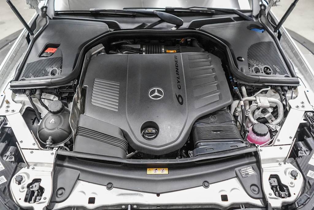 Thumbnail: 2022 Mercedes-Benz E-Class - 8