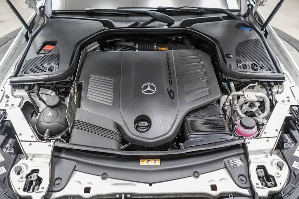 Thumbnail: 2022 Mercedes-Benz E-Class - 8