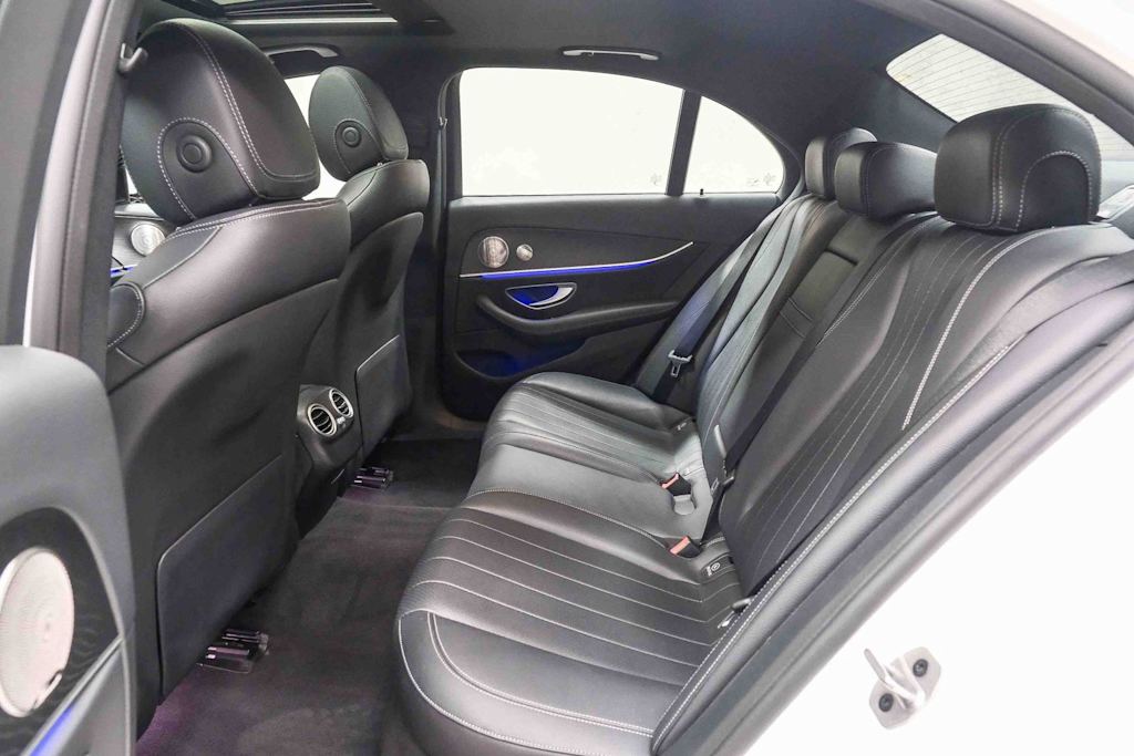 Thumbnail: 2023 Mercedes-Benz E-Class - 10