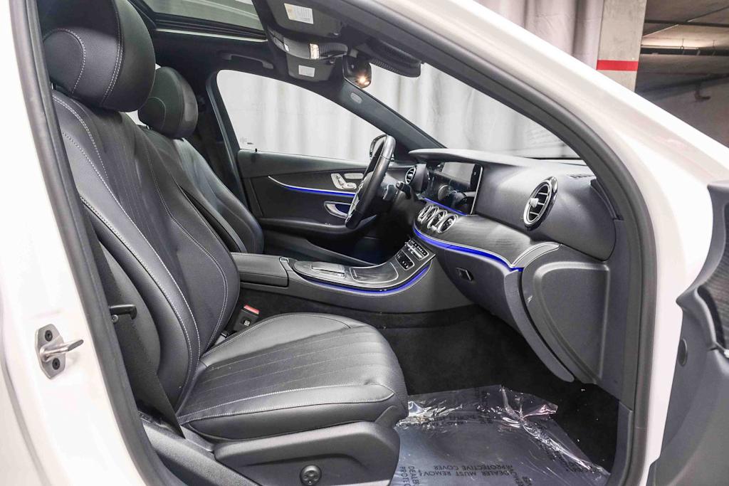 Thumbnail: 2023 Mercedes-Benz E-Class - 8