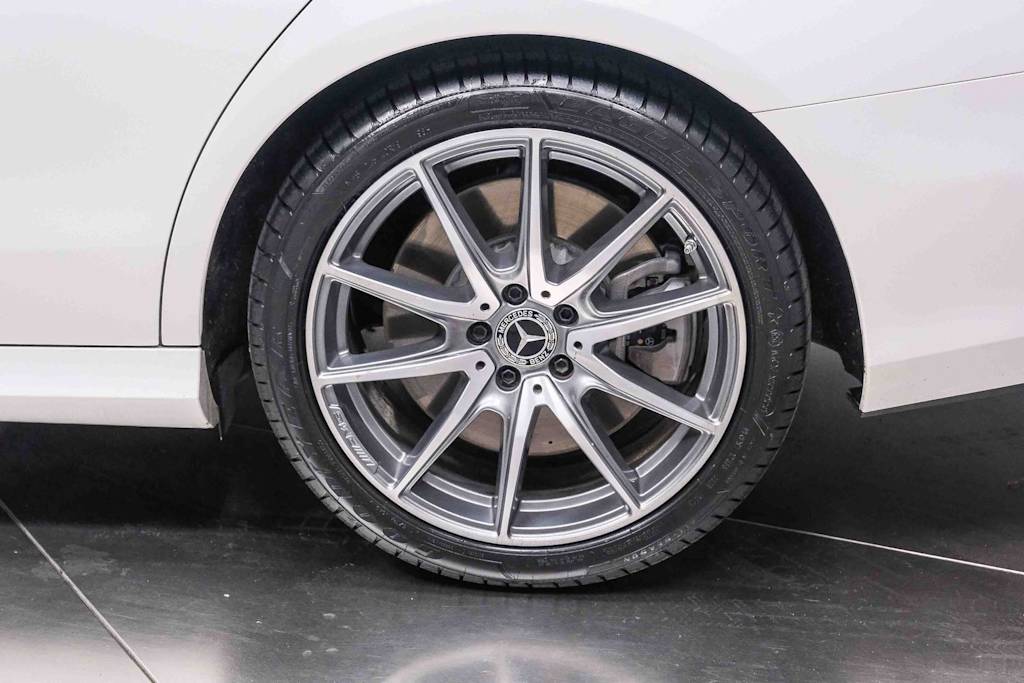 Thumbnail: 2023 Mercedes-Benz E-Class - 15