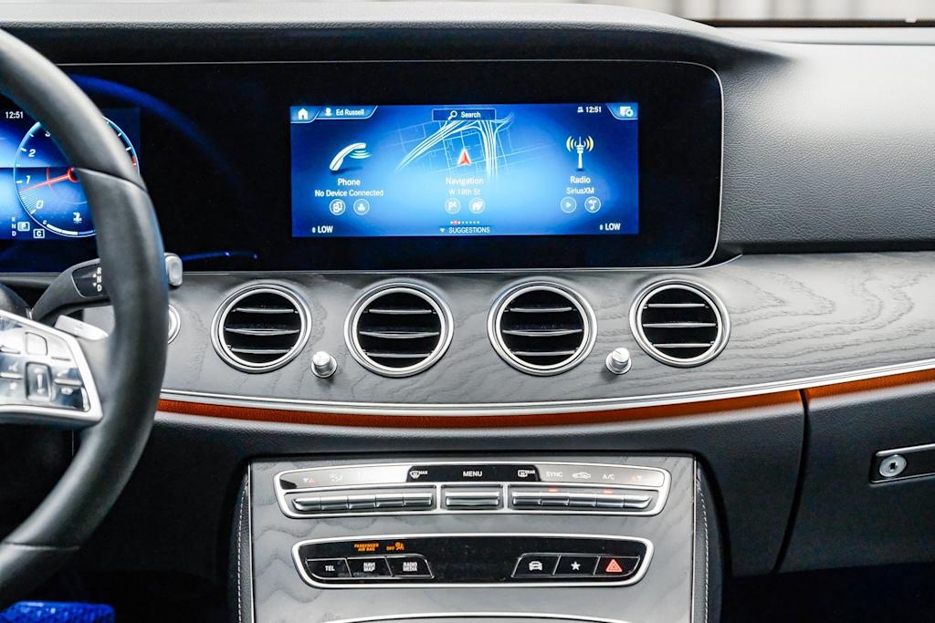 Thumbnail: 2022 Mercedes-Benz E-Class - 9