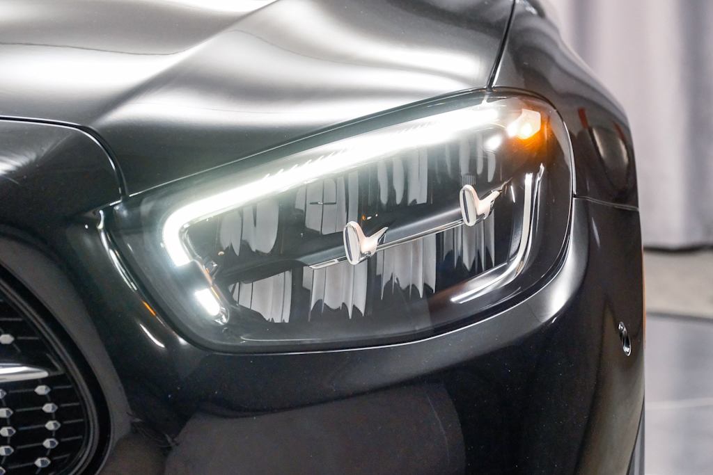 Thumbnail: 2022 Mercedes-Benz E-Class - 17