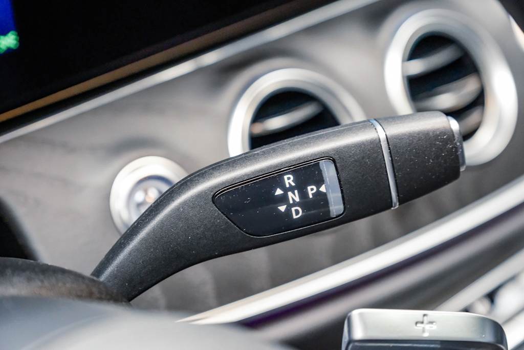 Thumbnail: 2022 Mercedes-Benz E-Class - 20