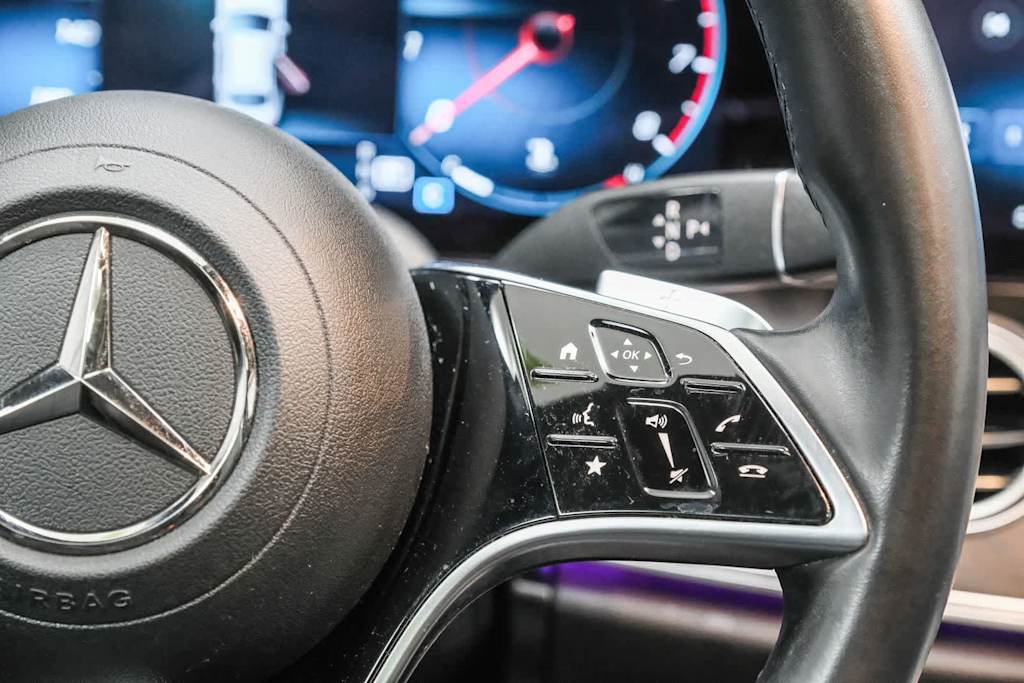 Thumbnail: 2022 Mercedes-Benz E-Class - 25