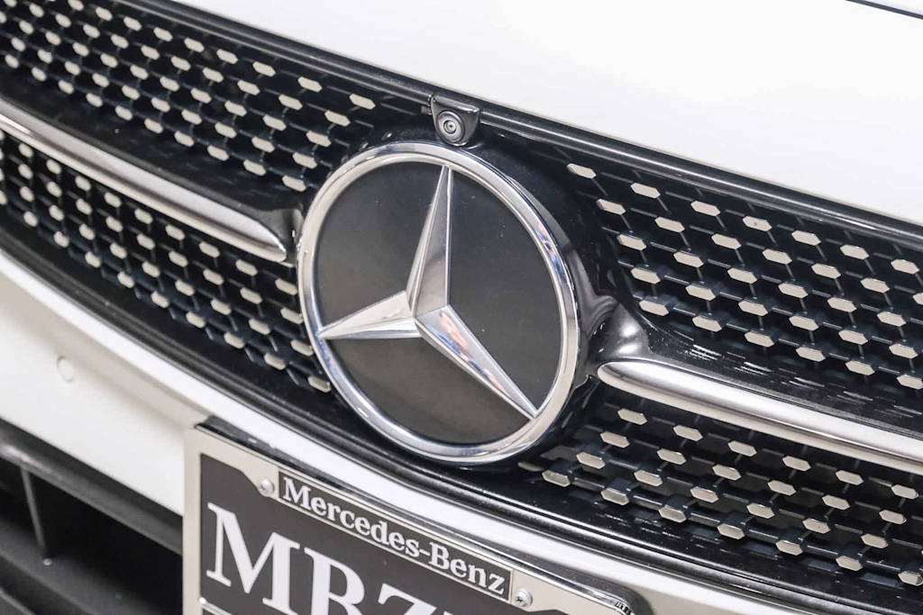 Thumbnail: 2022 Mercedes-Benz E-Class - 22