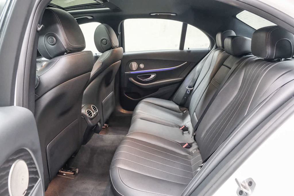 Thumbnail: 2022 Mercedes-Benz E-Class - 11